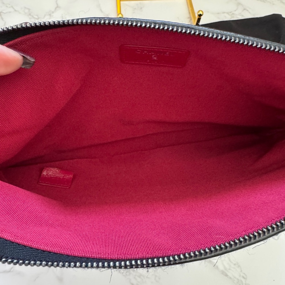 Chanel Gabrielle clutch in quilted tweed and calfskin leather - Picture 6 of 12